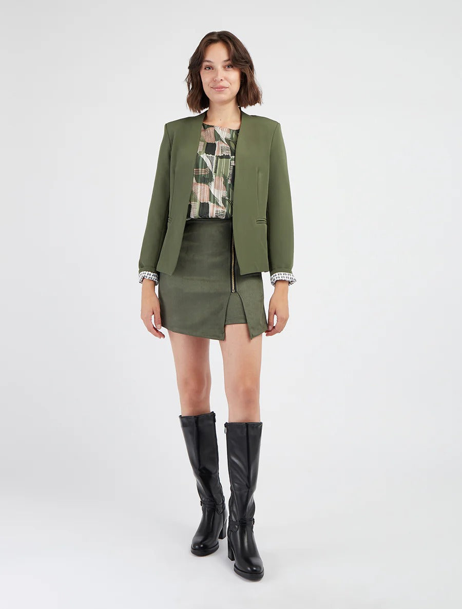 Chaqueta recta con hombreras - Caqui